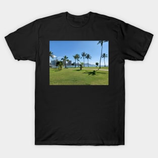 Magic Island, Ala Moana, Honolulu, Hawaii T-Shirt